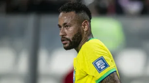 Kaká diz que Neymar tem dois meses para provar que pode ir à Copa do Mundo